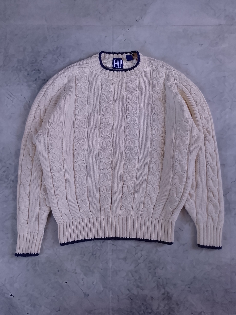 Vintage 90s GAP Cream Cable Knit Sweater
